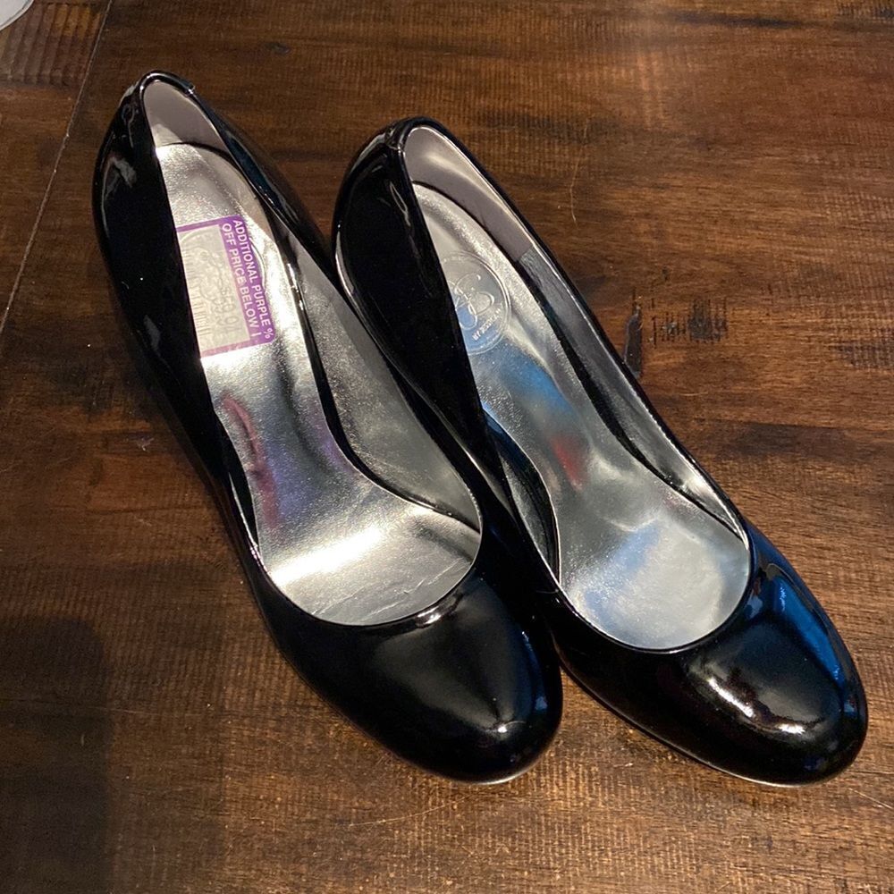 Jessica Simpson Black Shiny Patent Leather Heel Shoe Ladies 8.5b